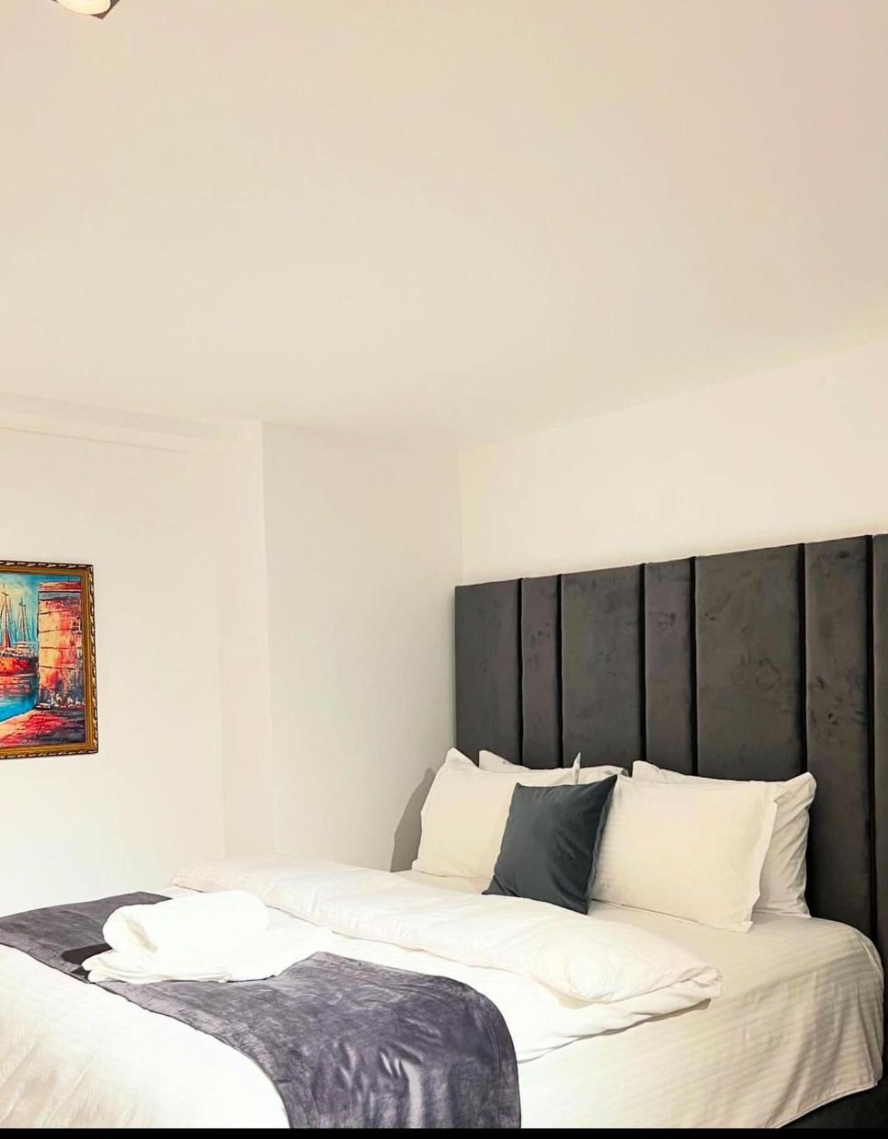 Hotel Europa Prishtina Pristina Extérieur photo