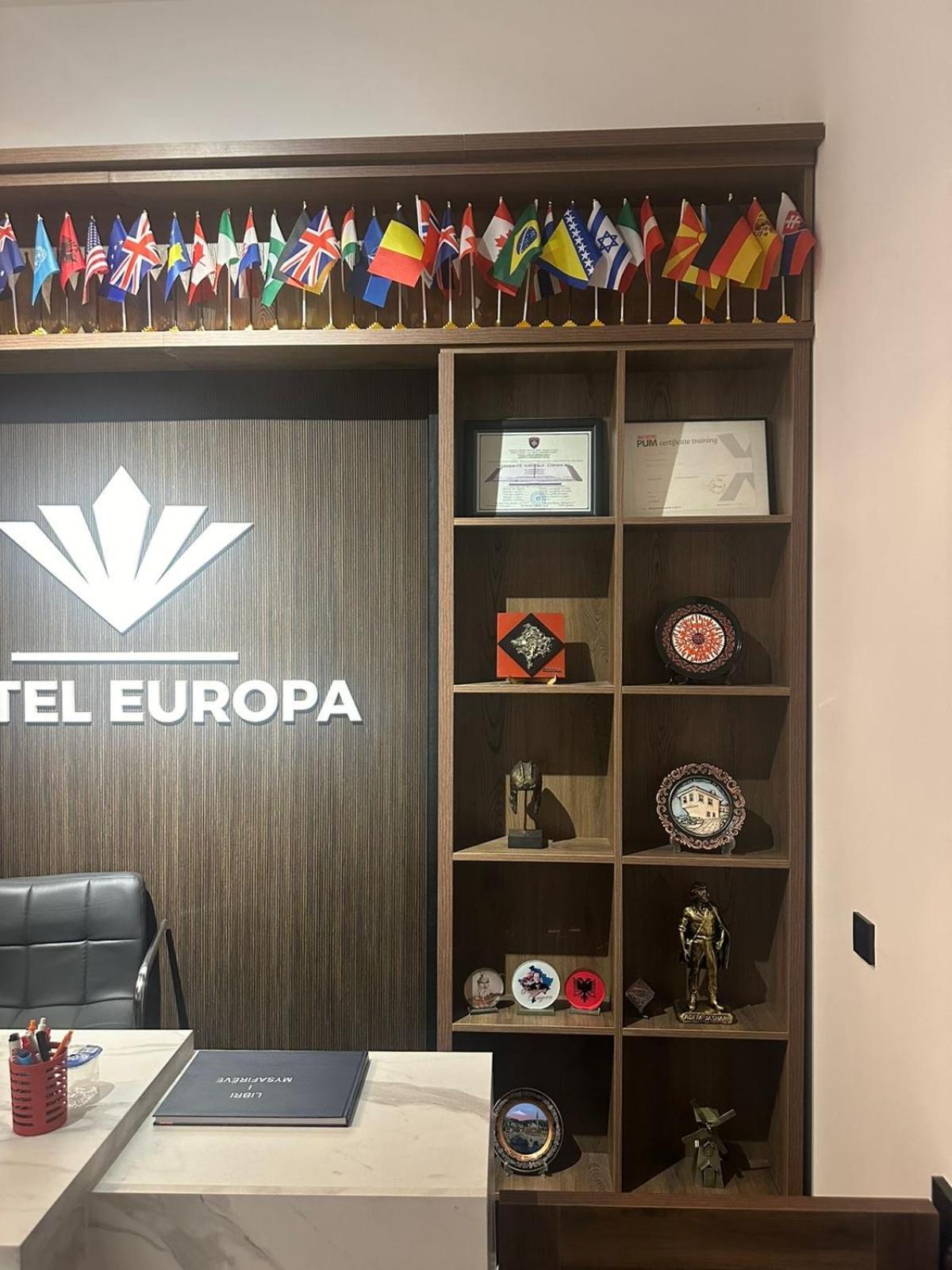 Hotel Europa Prishtina Pristina Extérieur photo
